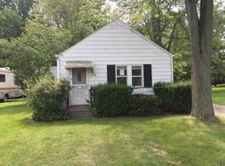 270 N Squirrel Rd, Auburn Hills, MI 48326