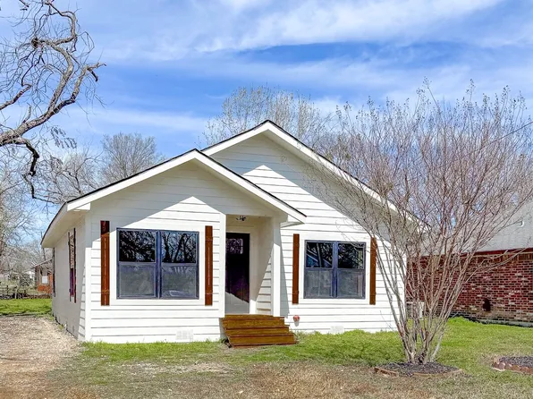 104 Woodland Ave, Corsicana, TX 75110