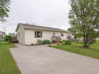 716 Mall Dr, Rapid City, SD, 57701