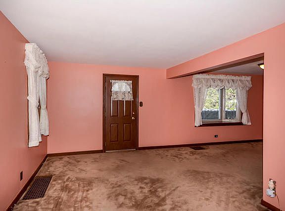 2nd image of 2717 Elder Ln