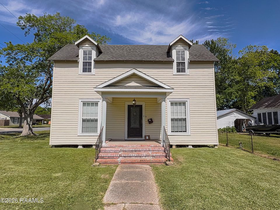1st image of 928 N Avenue H