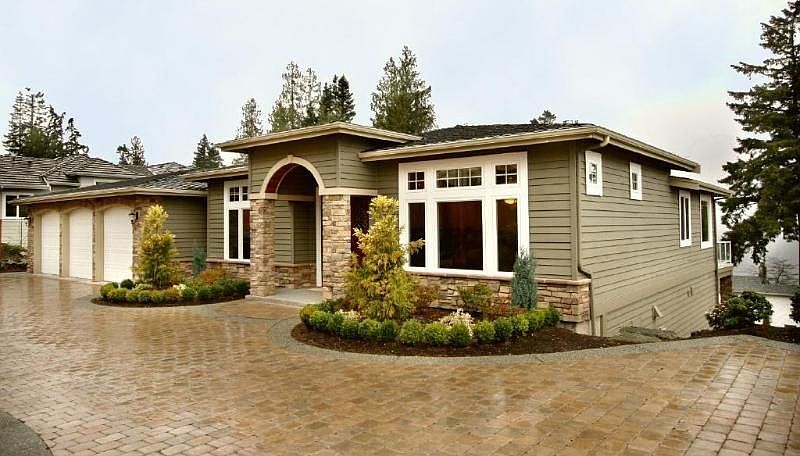 2nd image of 17908 Vista Del Mar Dr