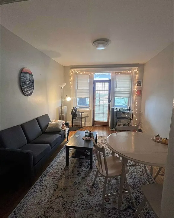 45 Ashford St #16