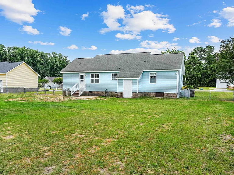 105 Twin Creeks Dr — Photo 4