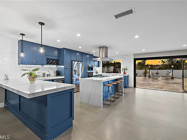 29091 Country Hills Rd — Photo 1