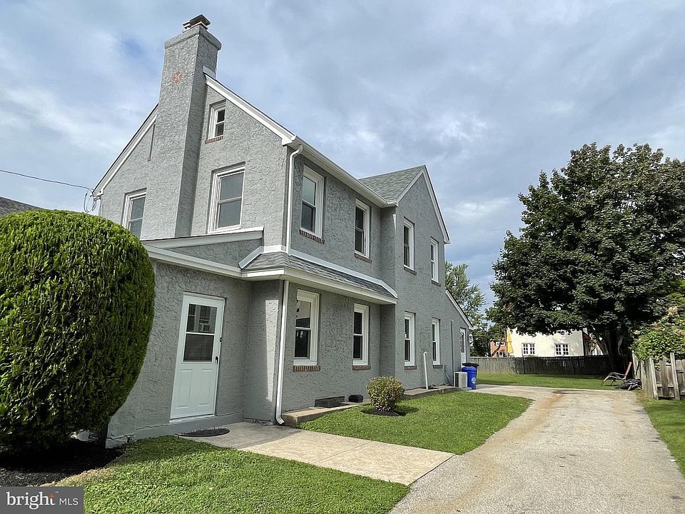 1st image of 2419 Hollis Rd