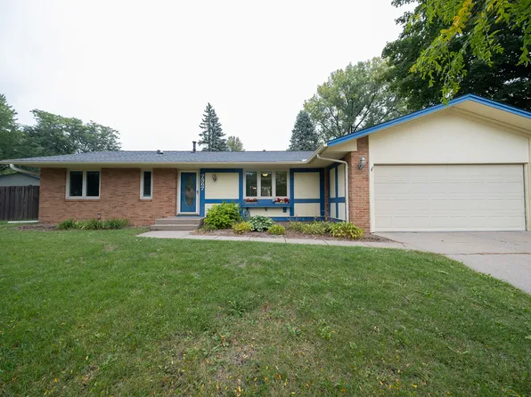 7367 Upper 139th St W, Apple Valley, MN 55124
