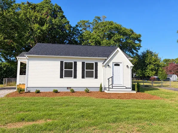 90 N Main St, Inman, SC 29349
