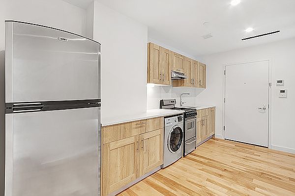1st image of 63 W 104th St APT 505
