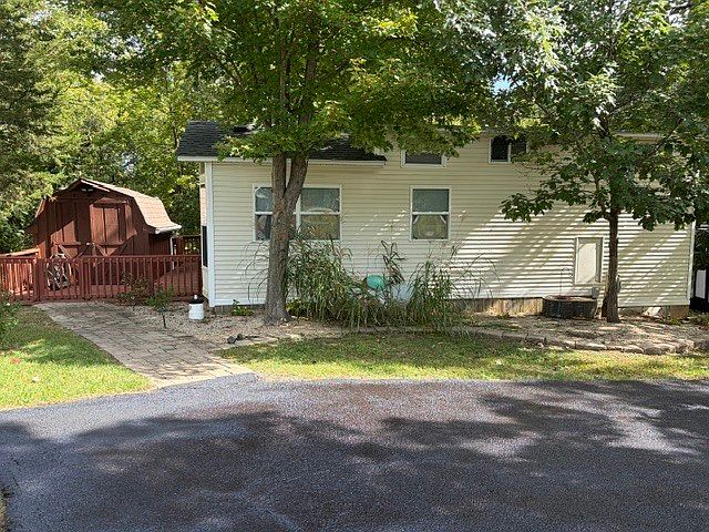 1st image of 2795 E 28th Rd Lot 592