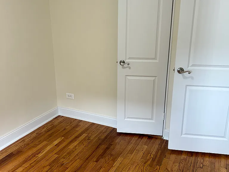 2034 Cropsey Ave #6D — Photo 5