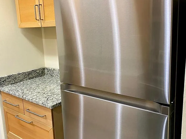 Plenty of cabinets for all your items