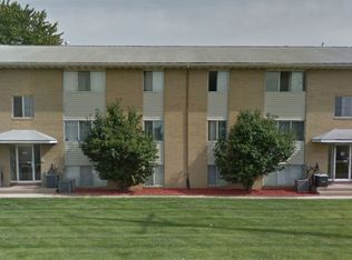 1155 Ridge Dr #D, Marion, IA 52302