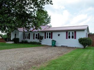 997 K Dr S, East Leroy, MI 49051