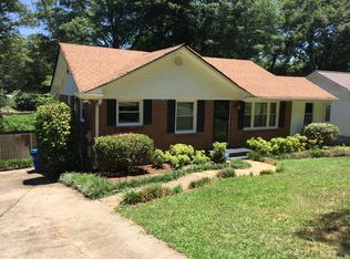 982 Gaylemont Cir, Decatur, GA 30033