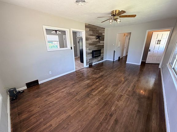 5th image of 1210 W E Street