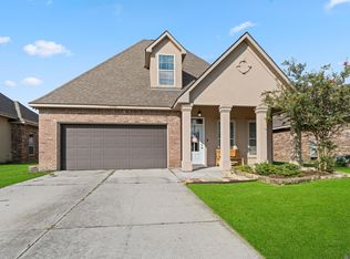 42338 Lakestone Dr, Prairieville, LA 70769