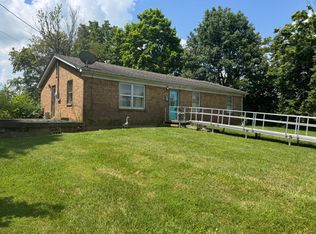 852 Fuzzy Duck Rd, Lancaster, KY 40444