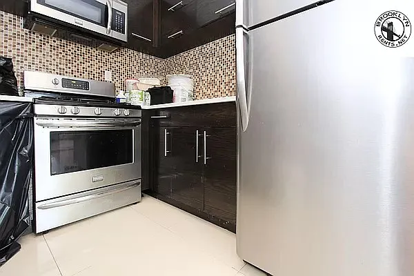 Rented by Brooklyn Rentals NYC | media 9