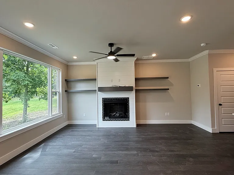 4 McHugh Ln #4 — Photo 12