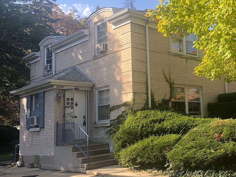 1st image of 6824 N Kenton Ave