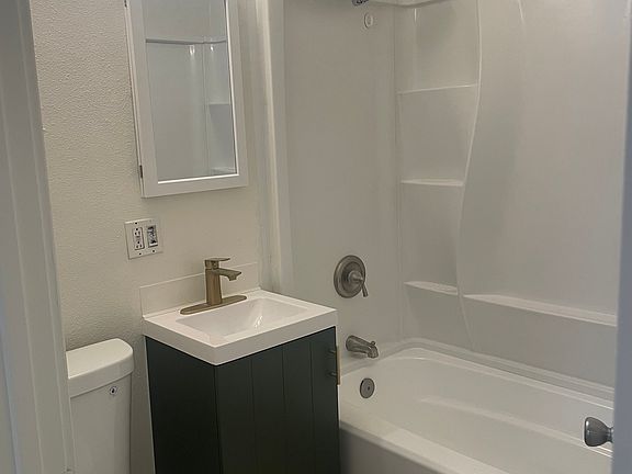 3rd image of 14720 San Jose Ave