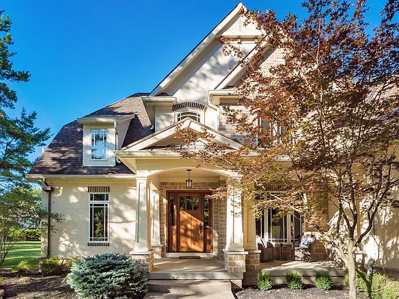 3rd image of 4525 Bellrose Ln