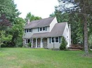 132 Sandhill Ter, Stroudsburg, PA 18360