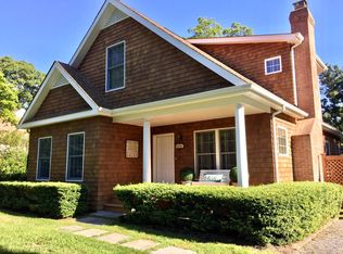 14 Squaw Rd, East Hampton, NY 11937