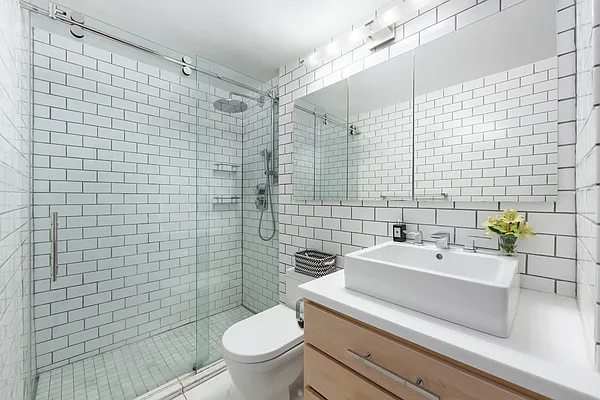 Sold by Compass | media 6