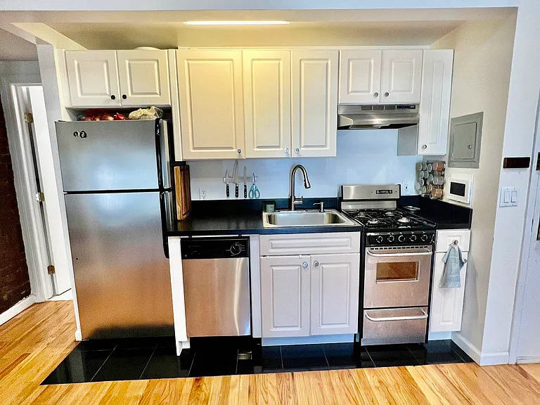 36 W 90th St #4A — Photo 7