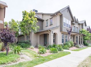 361 Feather River Pl, Oxnard, CA 93036
