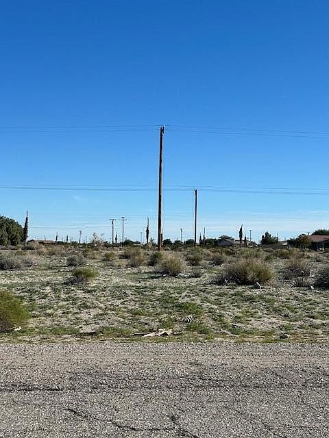 1st image of 2864 Treadwell Blvd