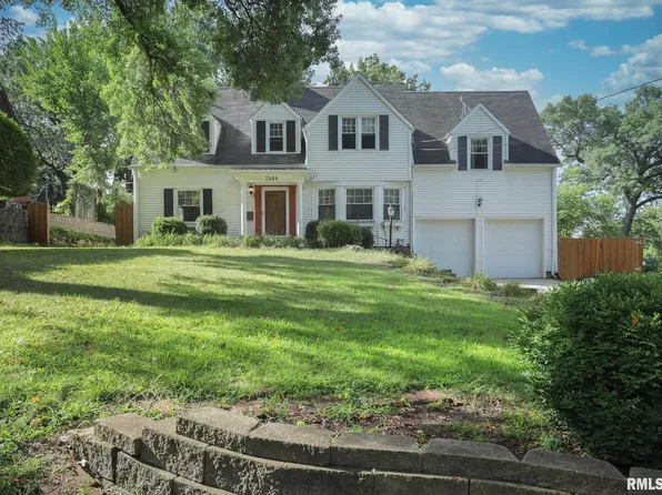 1304 42nd Ave, Rock Island, IL 61201