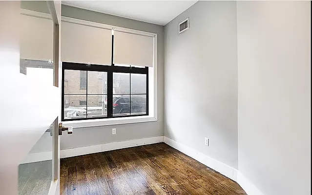 Rented by Brooklyn Group | media 11