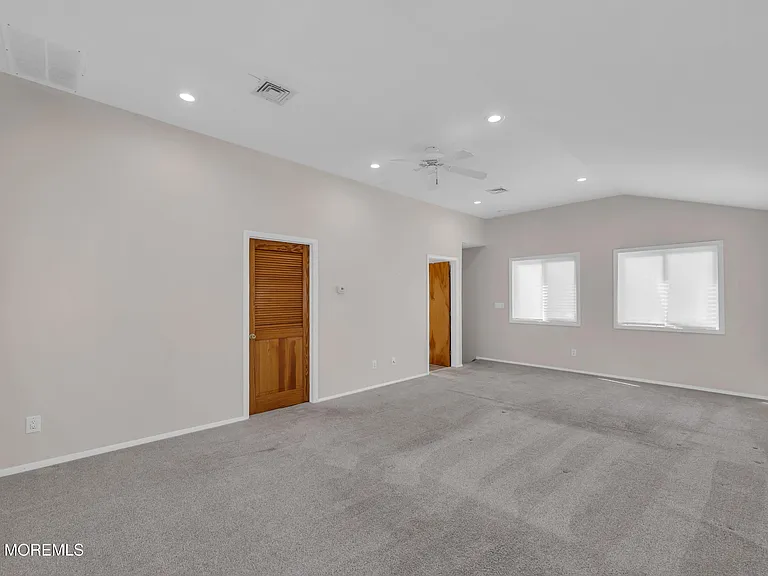 3118 Glasgow Ave — Photo 17