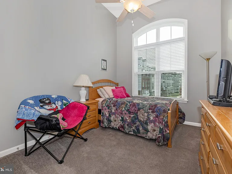 619 Blandwood Rd — Photo 24