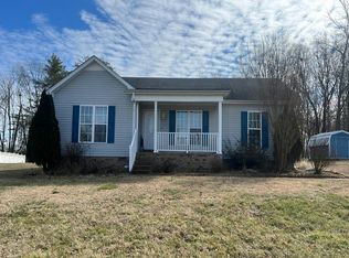 3366 Dobbins Pike, Portland, TN 37148