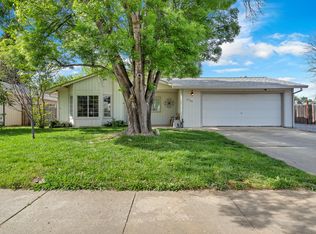 2740 Sandstone Dr, Anderson, CA 96007