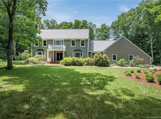 19 Salisbury Way, Farmington, CT 06032