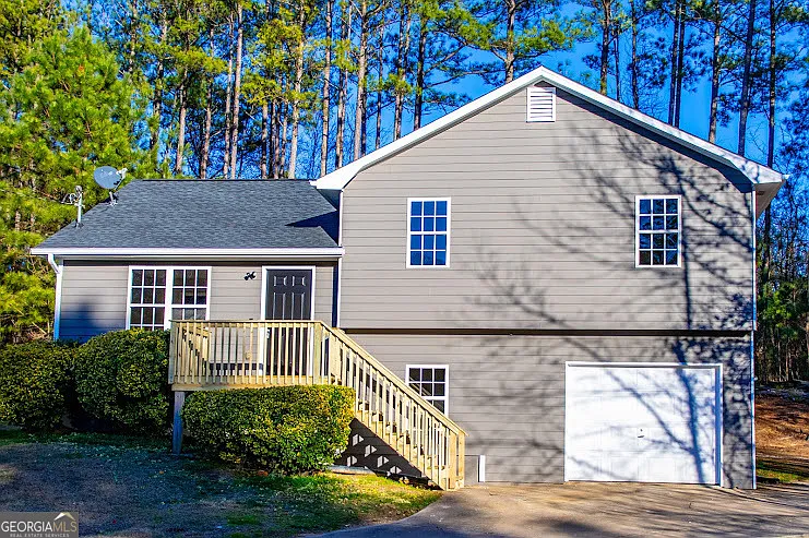 201 Emma Gilley Dr photo 1