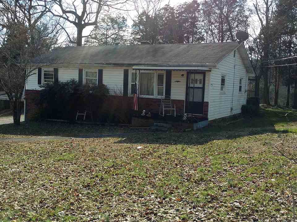 1st image of 2200 Webb Dr