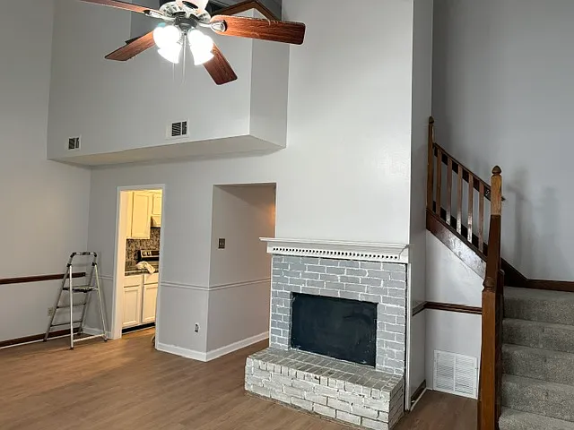5556 Blossom Ln — Photo 1