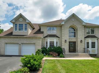 7 Homestead Rd, Edison, NJ 08820