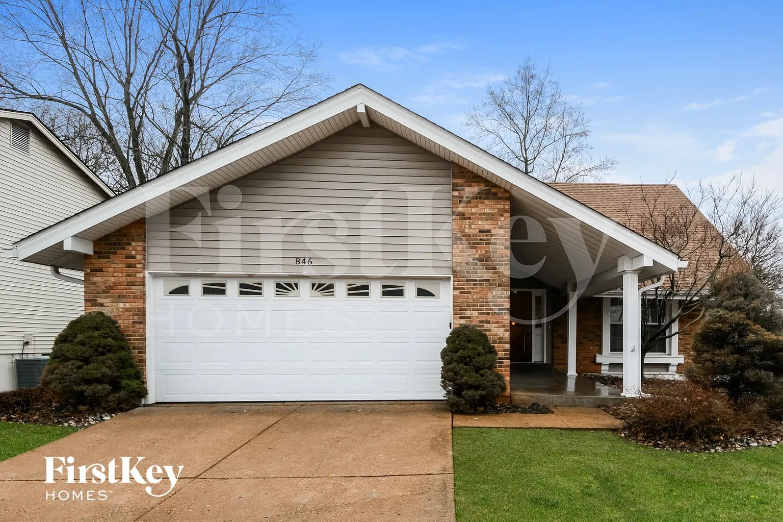 846 Village Meadow Dr photo 1
