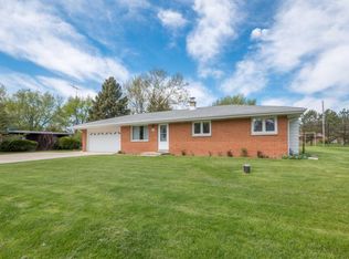 N79W16118 Community Dr, Menomonee Falls, WI 53051