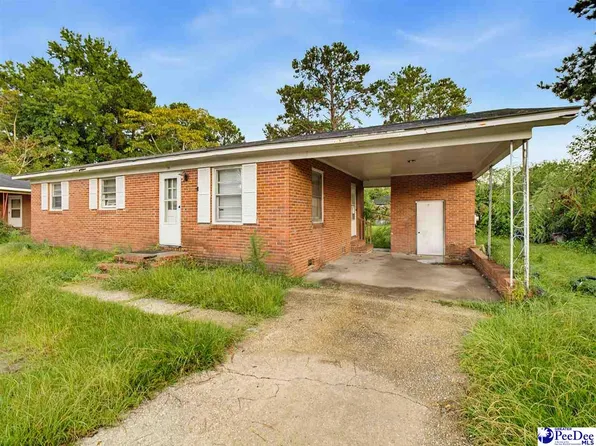 218 Pearl Cir, Florence, SC 29506
