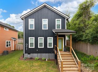 21 Busbee View Rd, Asheville, NC 28803