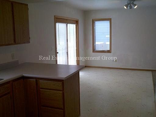 2nd image of 119 Grandview Way APT B