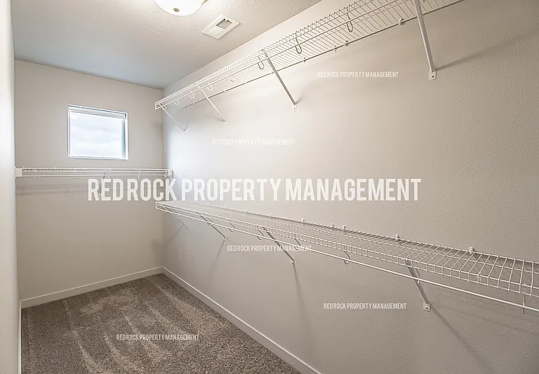 213 S Woodlawn Ln — Photo 16